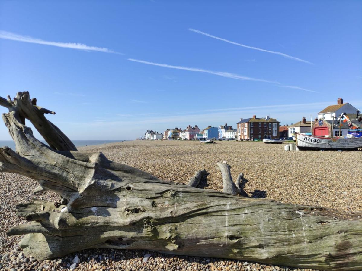 Rest Ashored, Aldeburgh Villa ภายนอก รูปภาพ